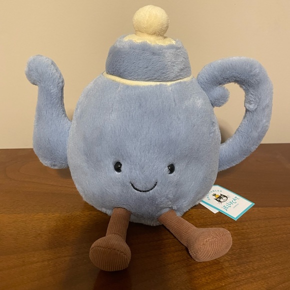 Jellycat Amuseables Vicky Teapot 7.9x6.7x5.1" Soft & Plush NWT Authentic - Picture 2 of 7